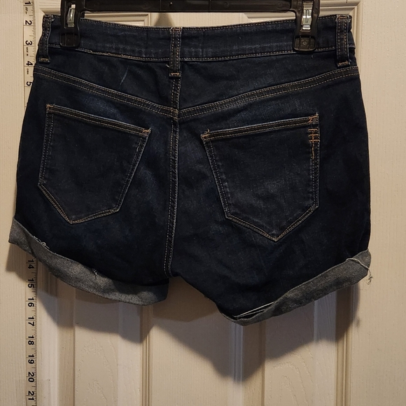 Liz Caliborne Lizwear Jeans Short - Picture 3 of 8